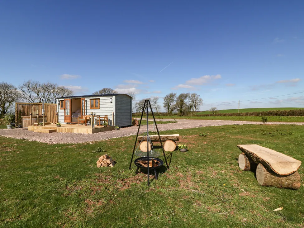 Buzzards (Exterior): looking across fields